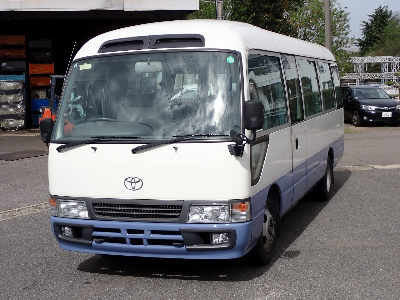 TOYOTA Coaster