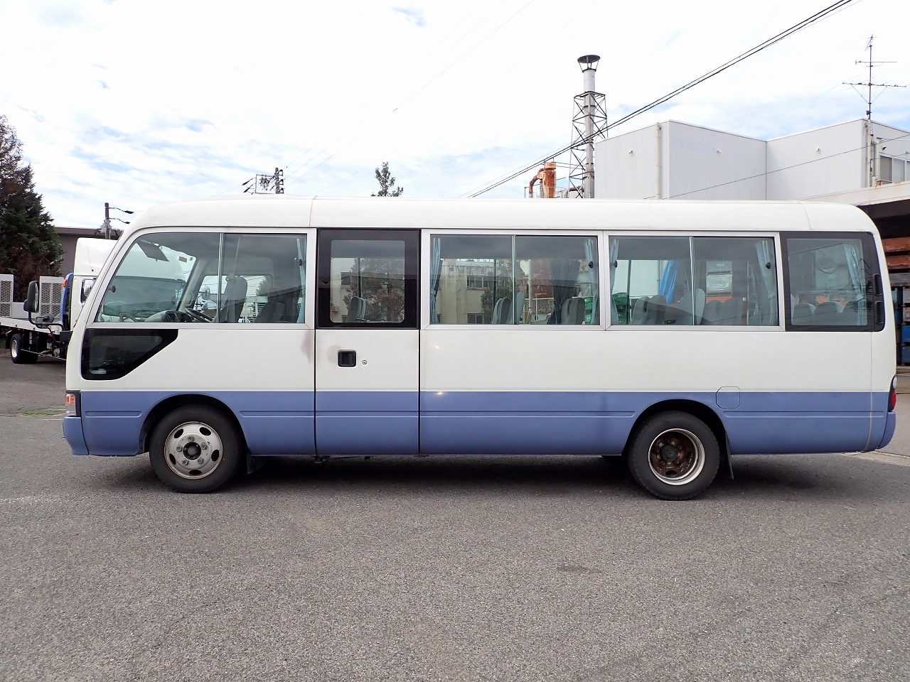 TOYOTA Coaster