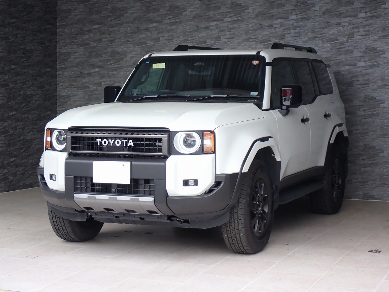 TOYOTA Land Cruiser 250