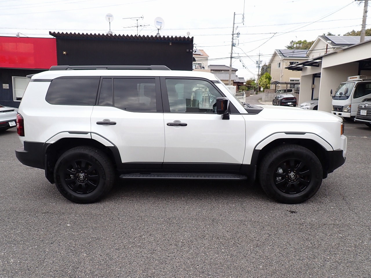 TOYOTA Land Cruiser 250