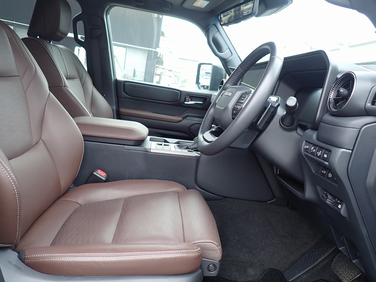 TOYOTA Land Cruiser 250