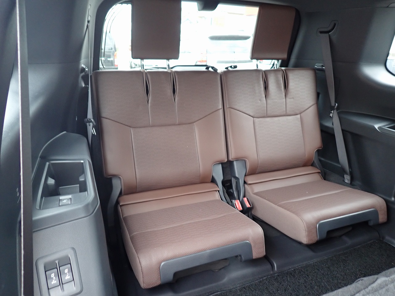 TOYOTA Land Cruiser 250