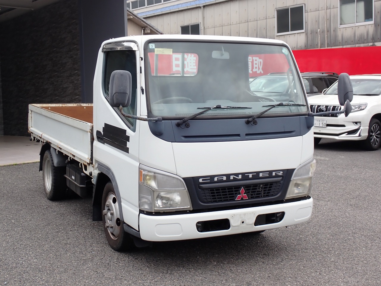 MITSUBISHI Canter