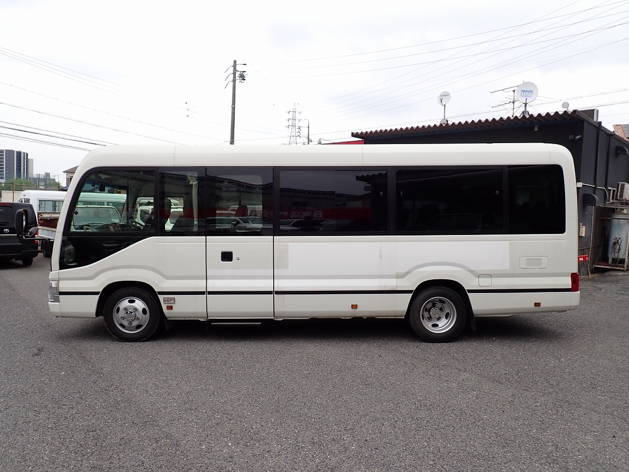 TOYOTA Coaster