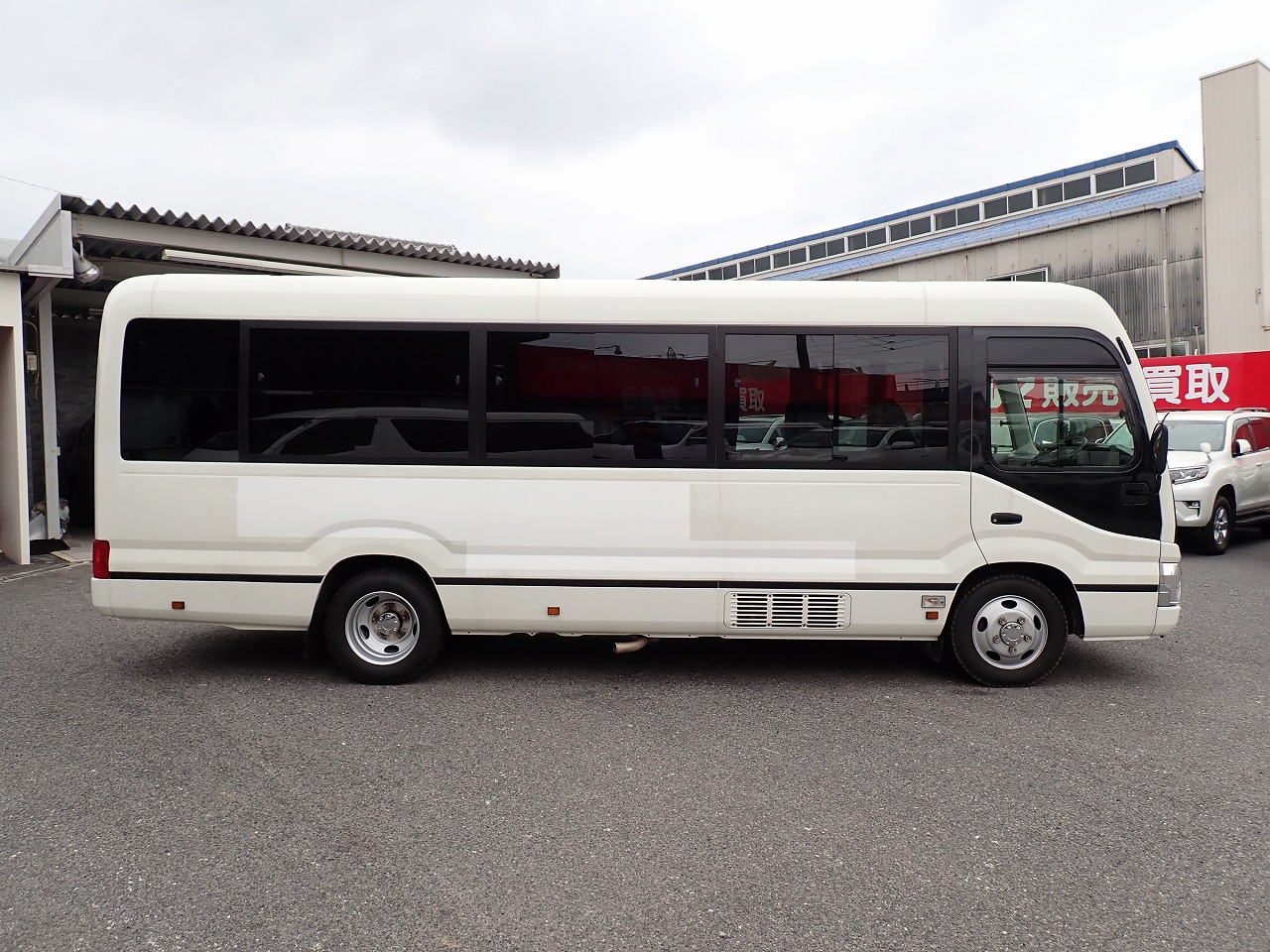 TOYOTA Coaster