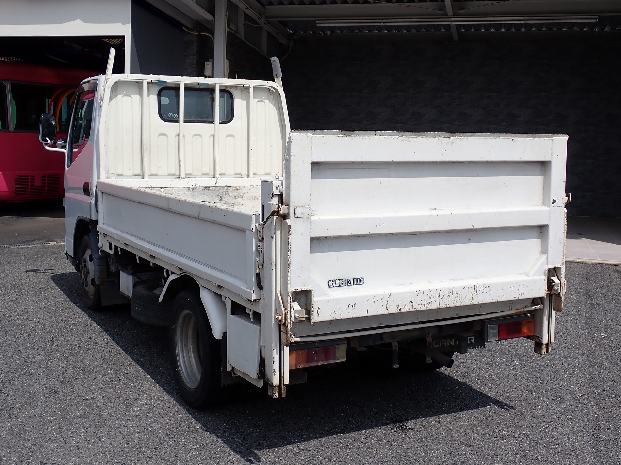 MITSUBISHI Canter