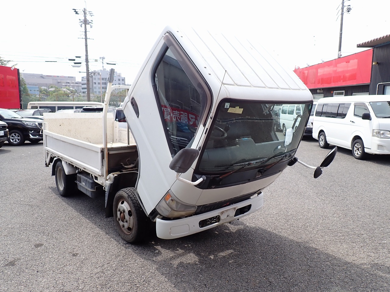 MITSUBISHI Canter