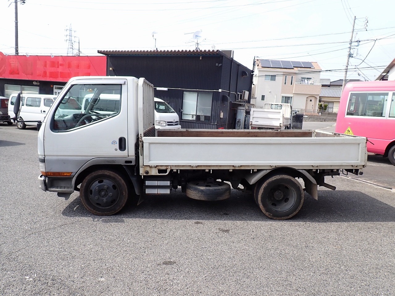 MITSUBISHI Canter