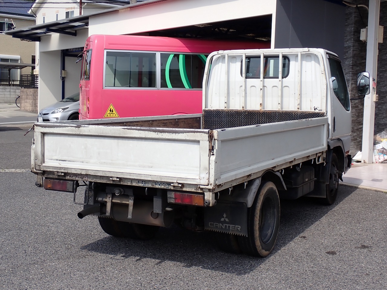 MITSUBISHI Canter