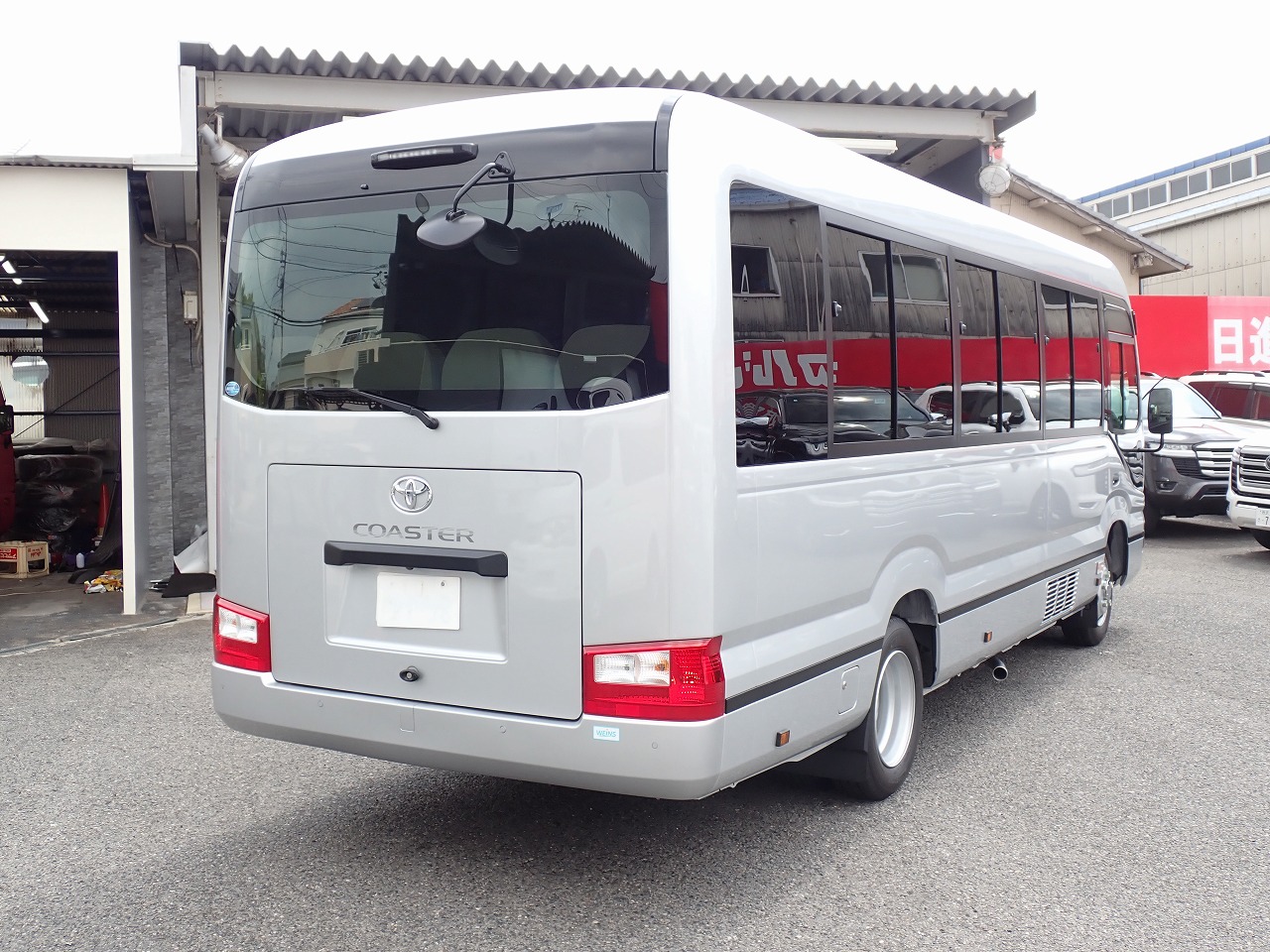 TOYOTA Coaster