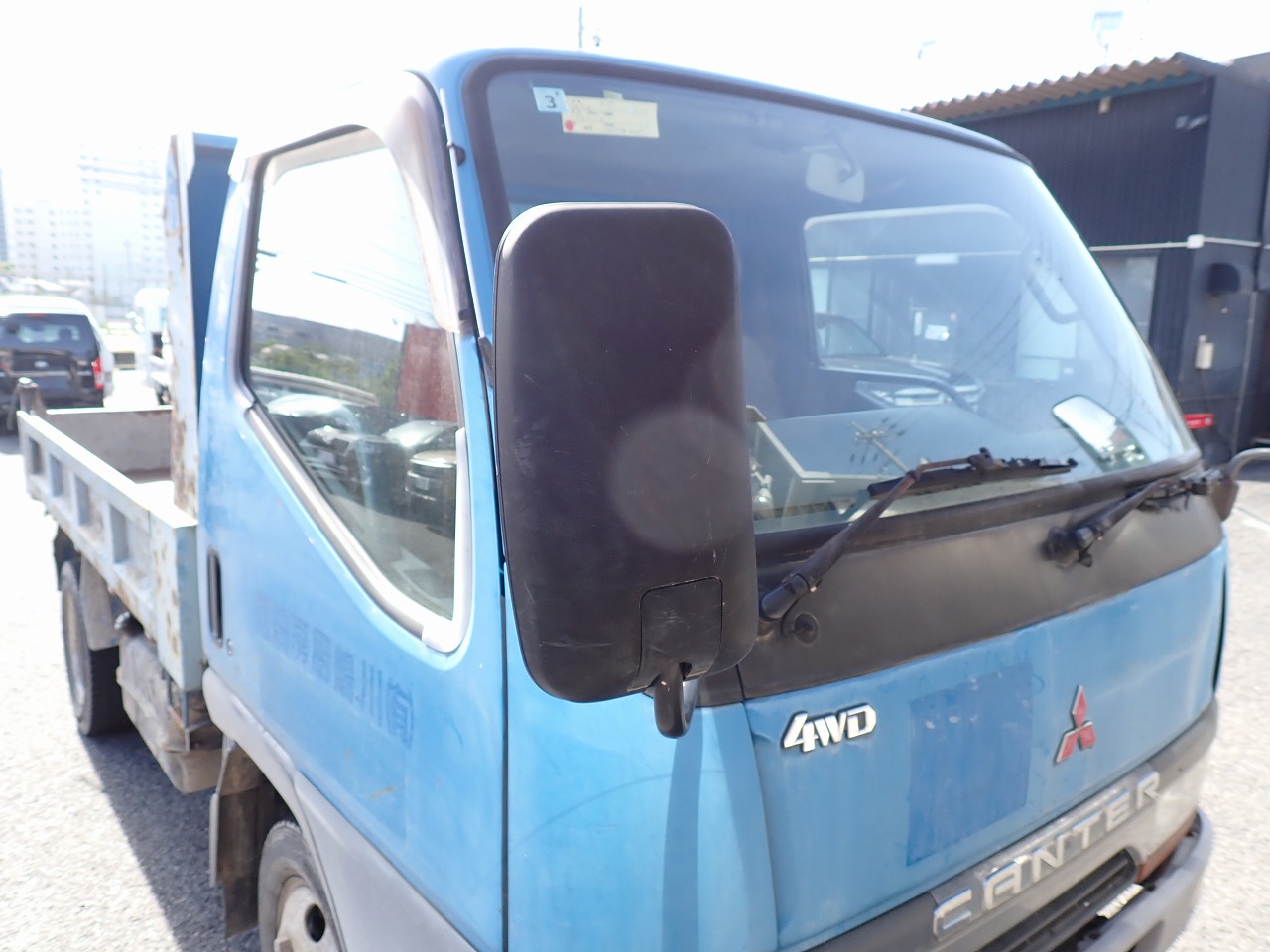 MITSUBISHI Canter