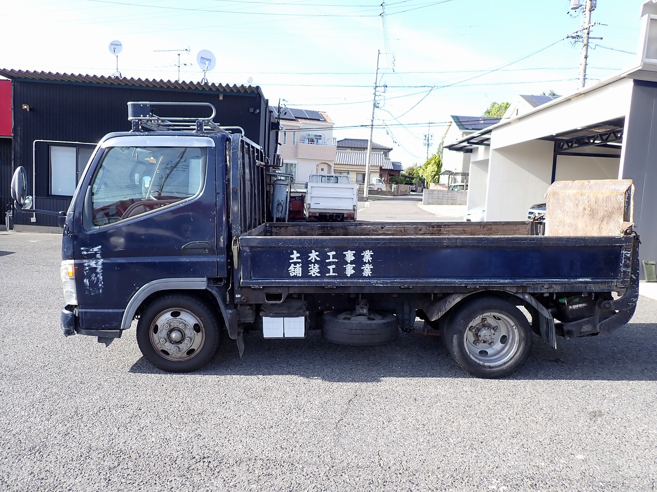 MITSUBISHI Canter