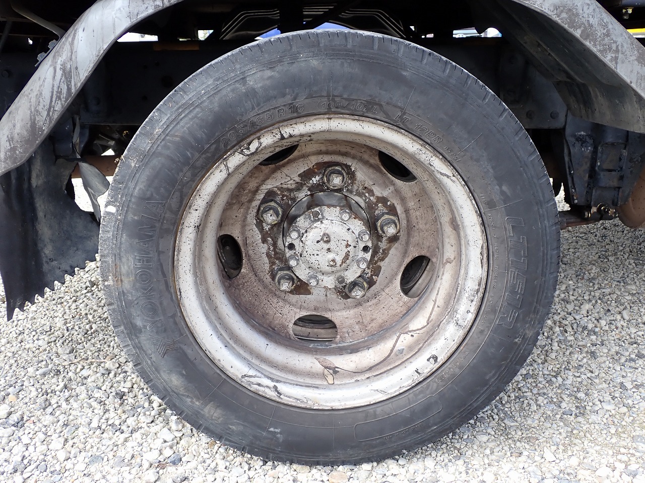 MITSUBISHI Canter