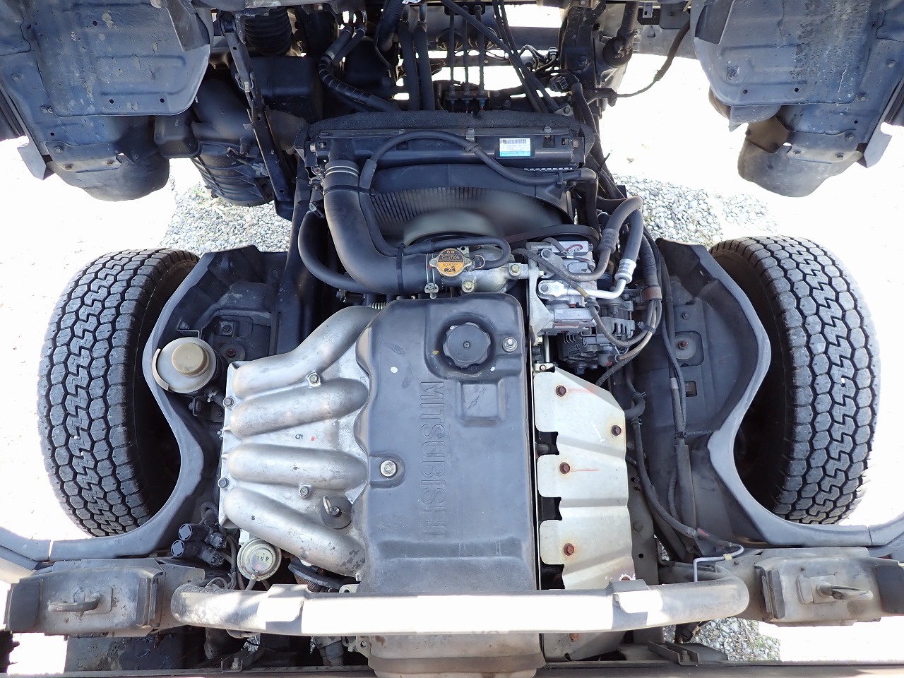 MITSUBISHI Canter