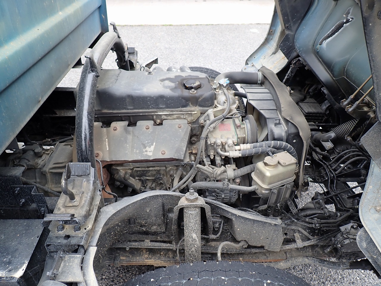 MITSUBISHI Canter