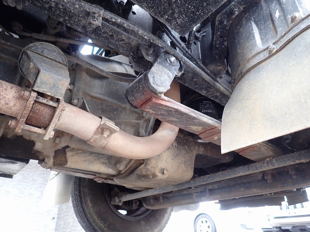 MITSUBISHI Canter