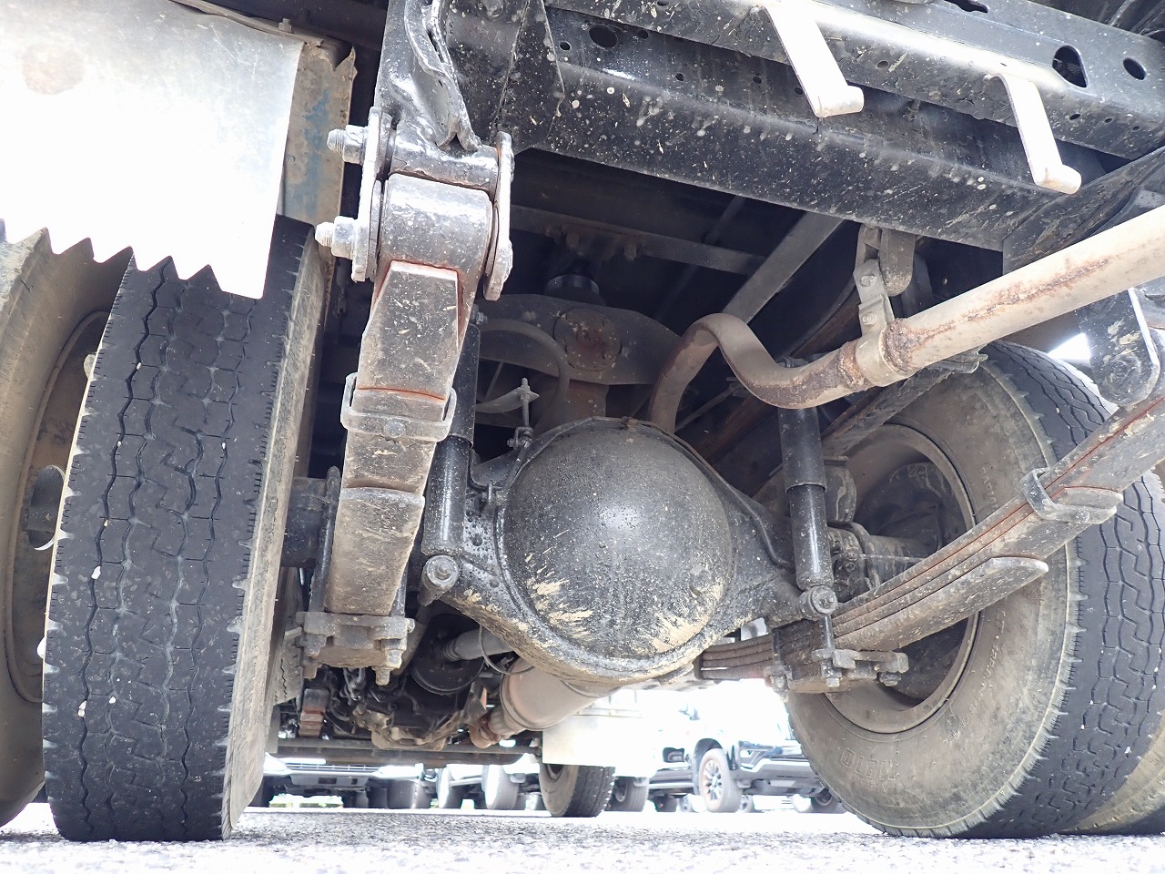 MITSUBISHI Canter