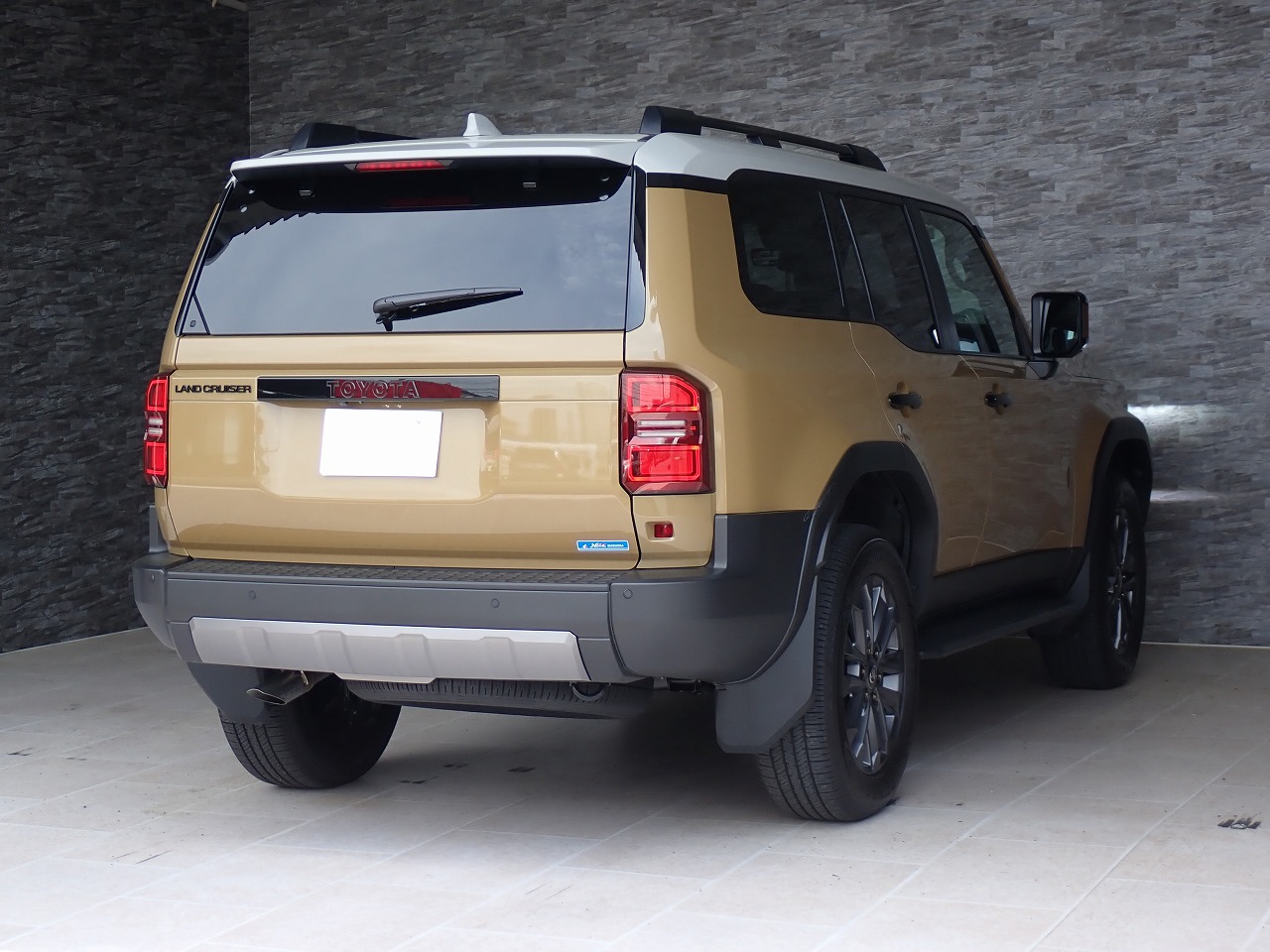 TOYOTA Land Cruiser 250