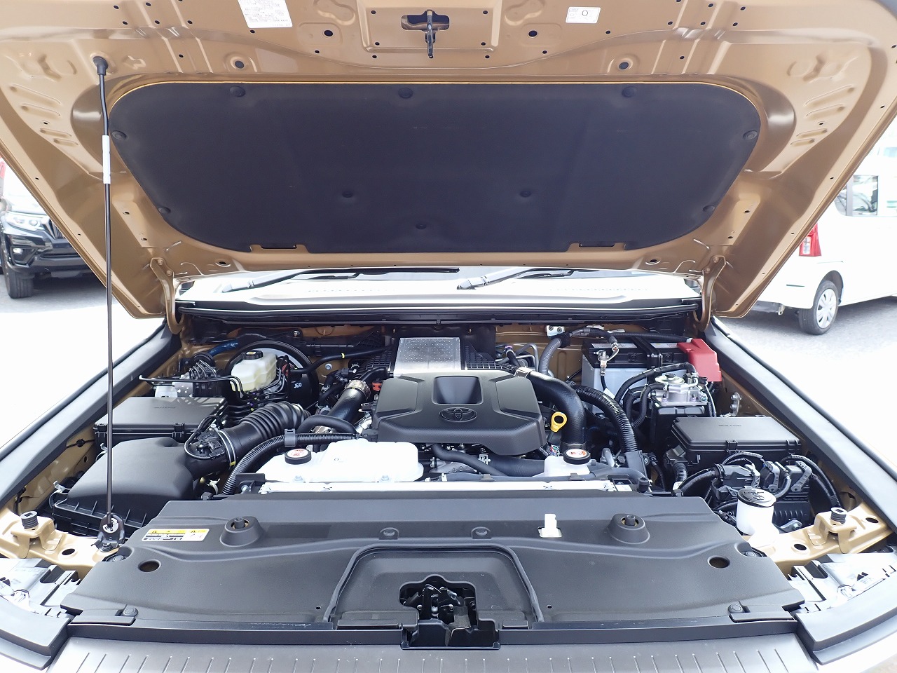 TOYOTA Land Cruiser 250