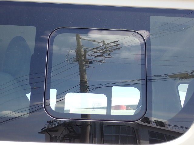 TOYOTA Hiace Wagon