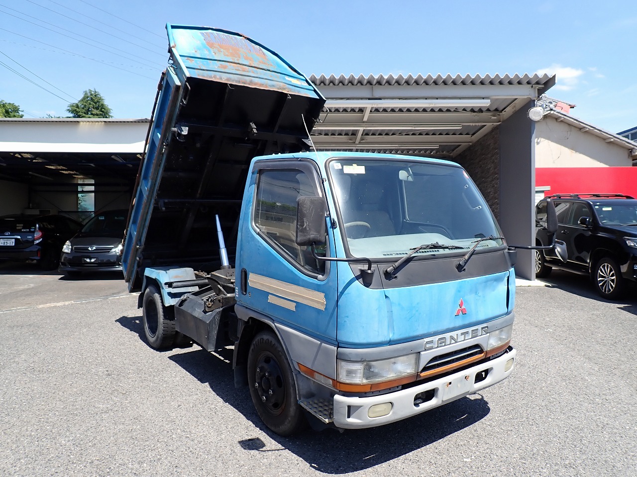 MITSUBISHI Canter