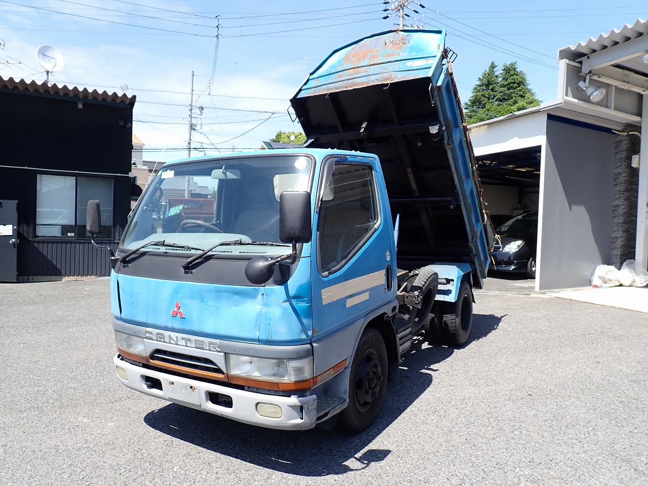 MITSUBISHI Canter