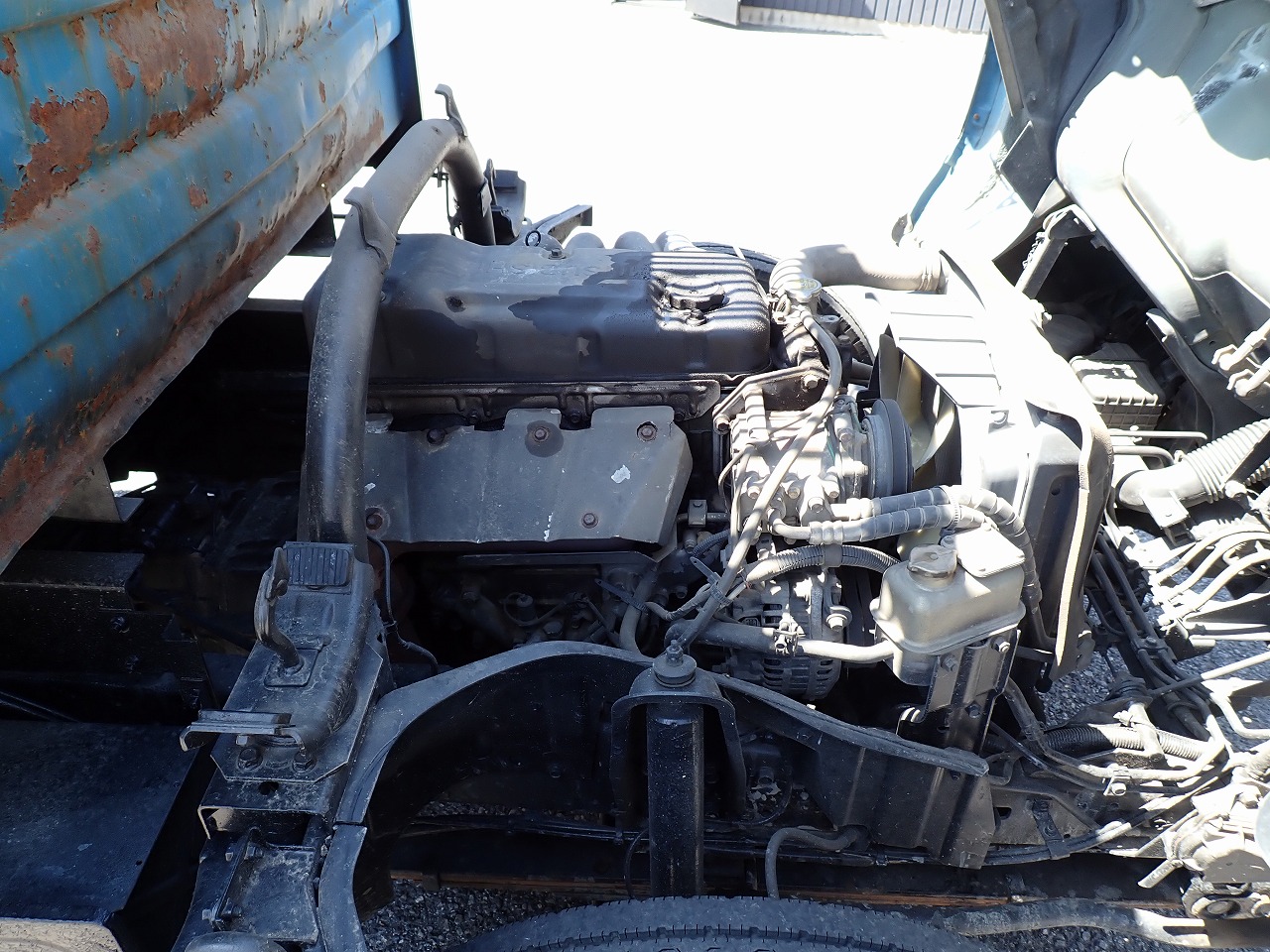 MITSUBISHI Canter