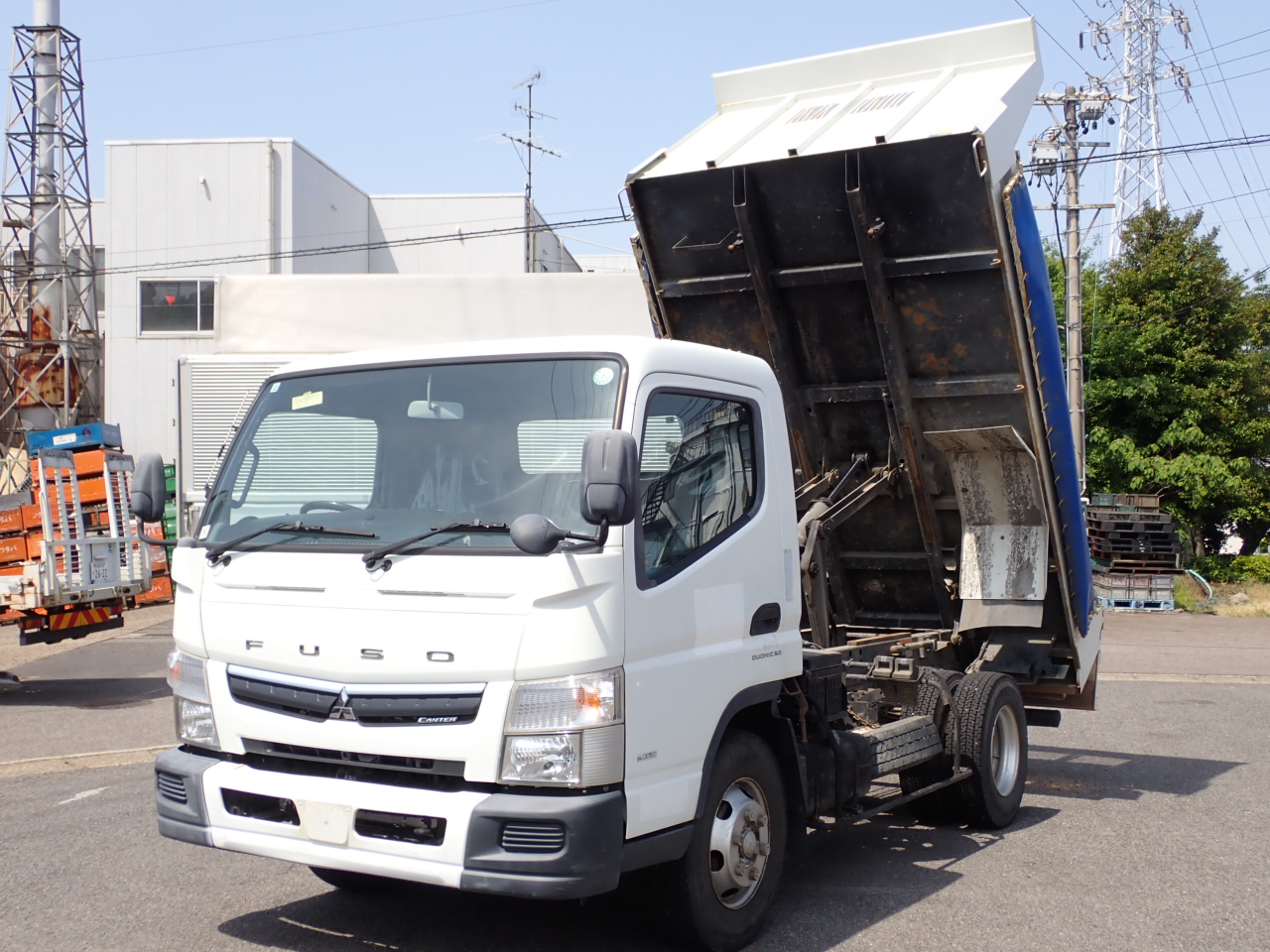MITSUBISHI Canter