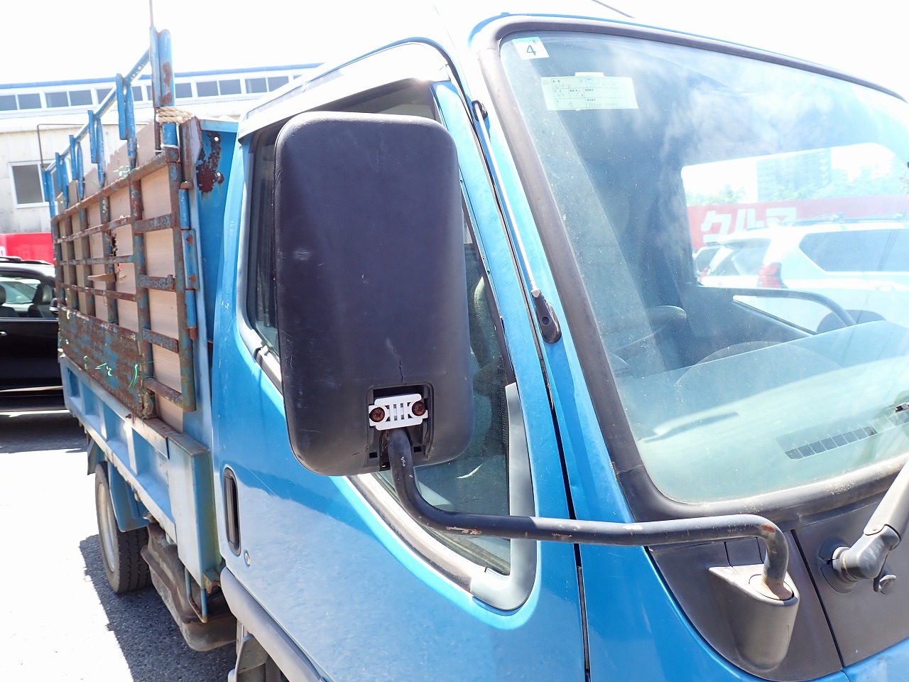 MITSUBISHI Canter