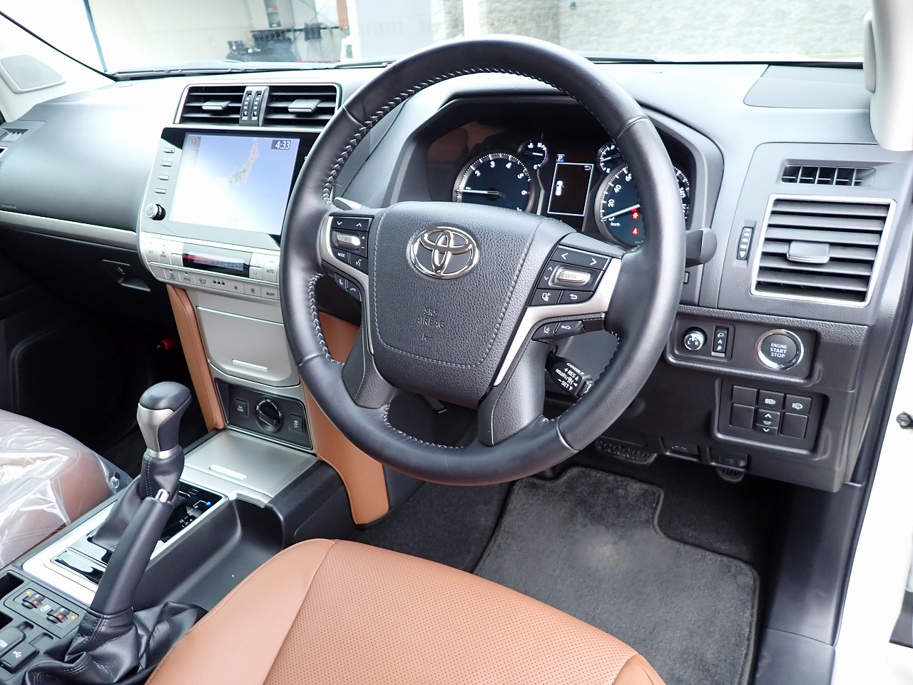 TOYOTA Land Cruiser Prado
