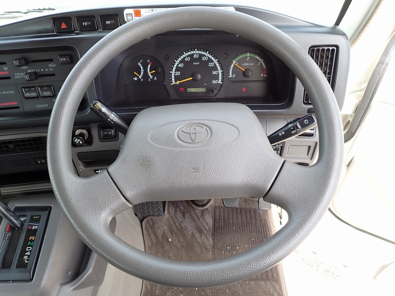 TOYOTA Coaster