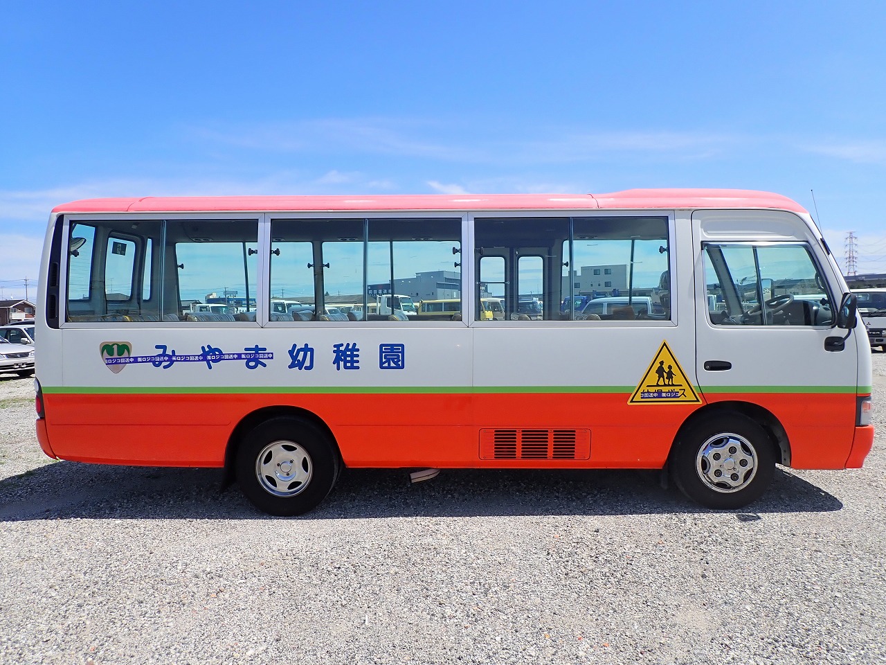TOYOTA Coaster
