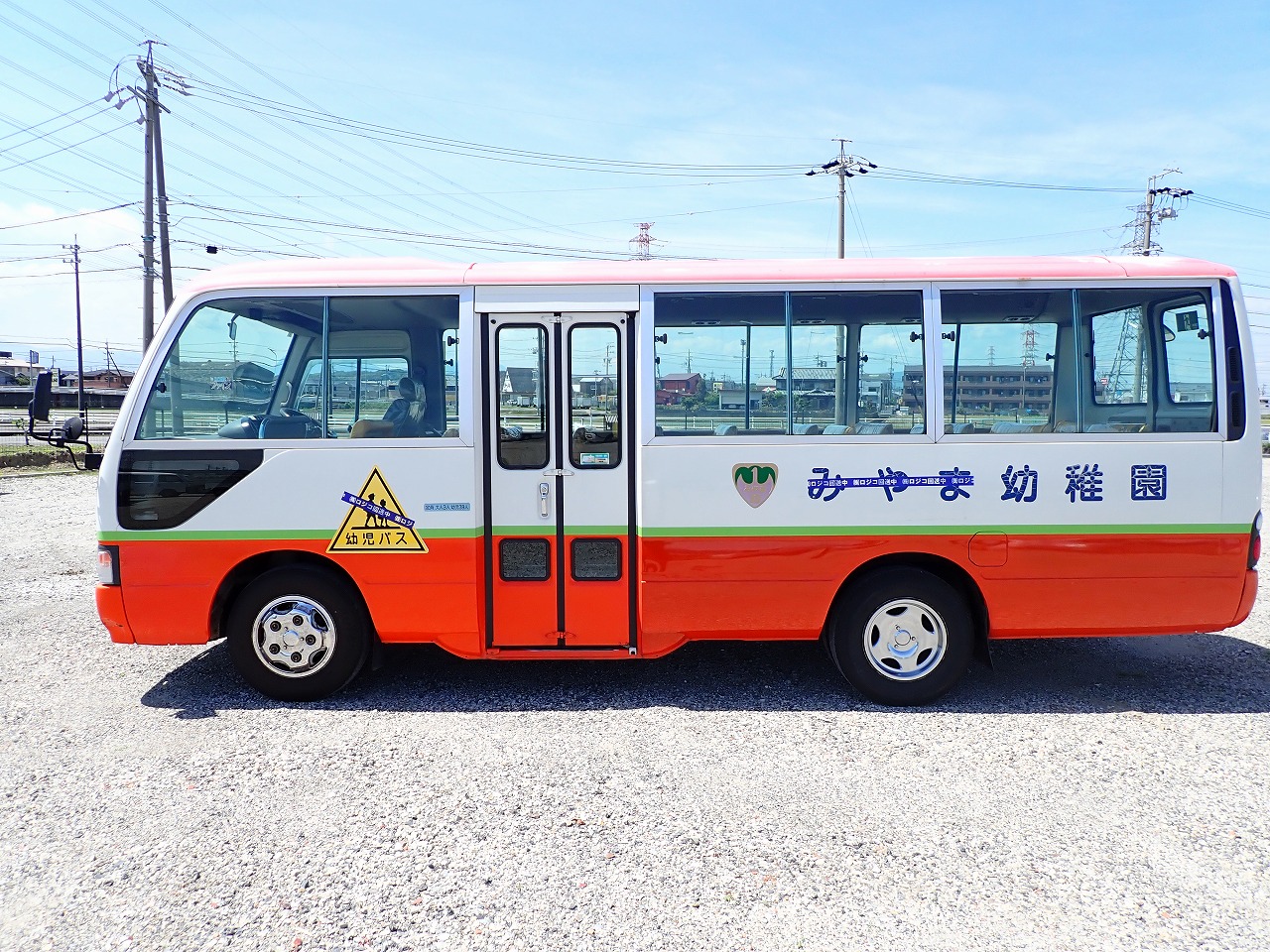 TOYOTA Coaster