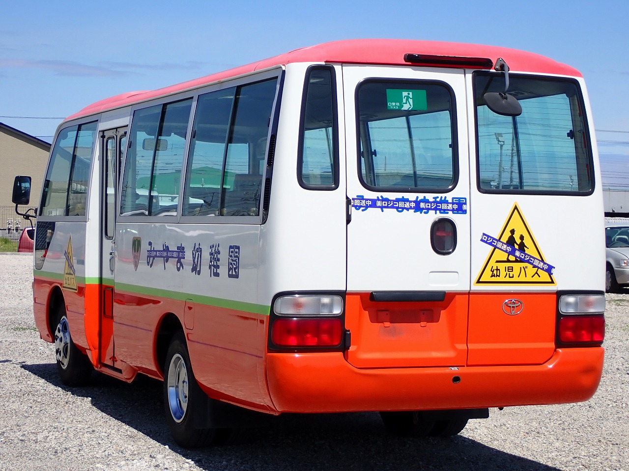 TOYOTA Coaster