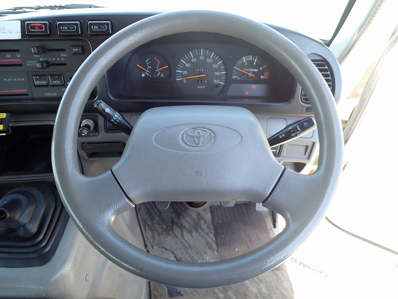 TOYOTA Coaster