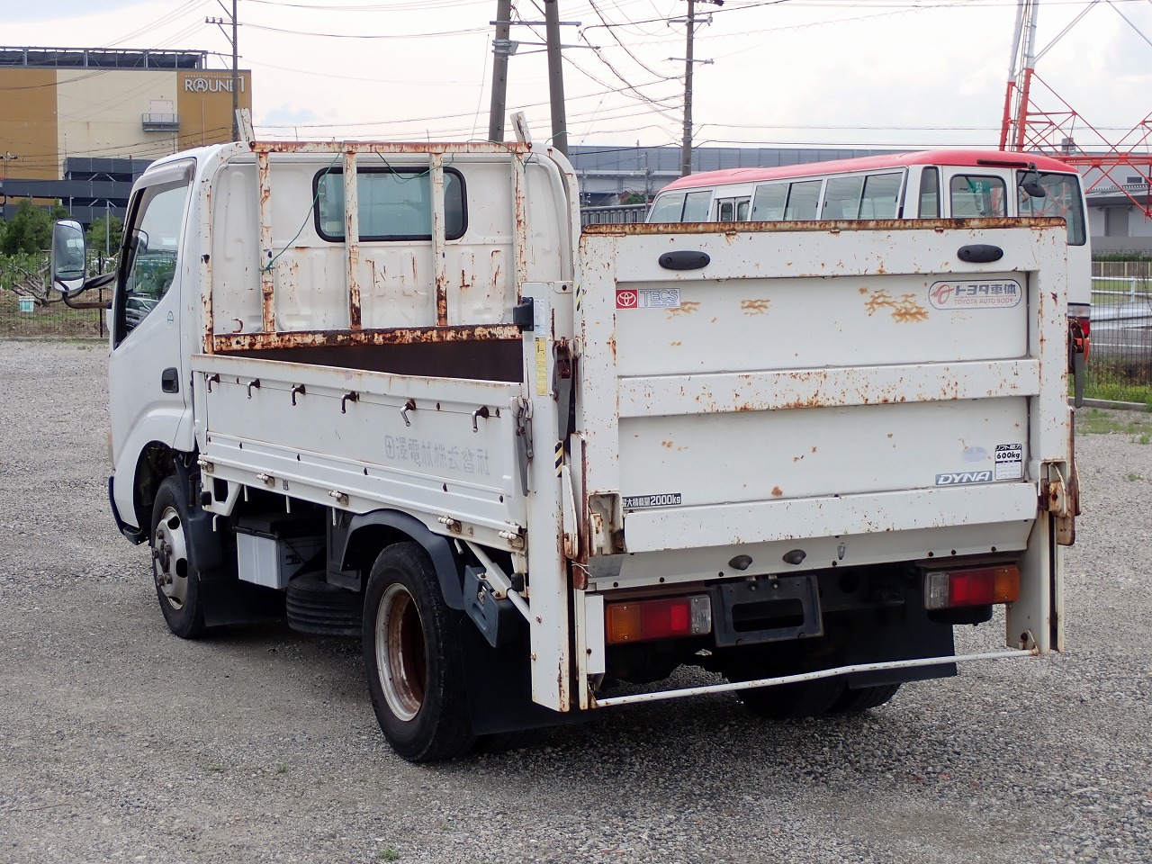 TOYOTA Dyna Truck