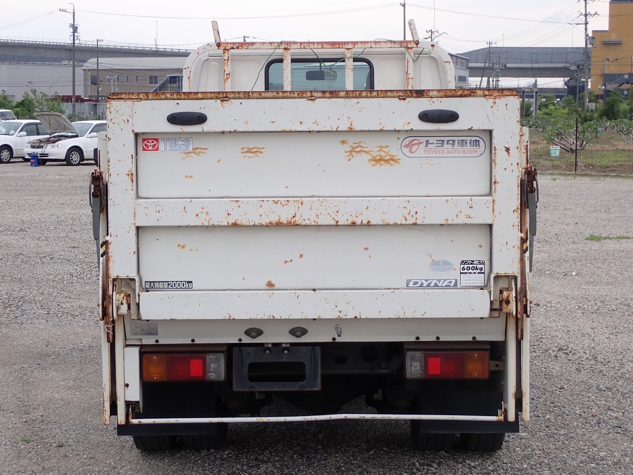 TOYOTA Dyna Truck