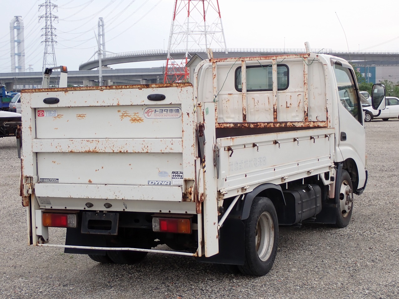 TOYOTA Dyna Truck