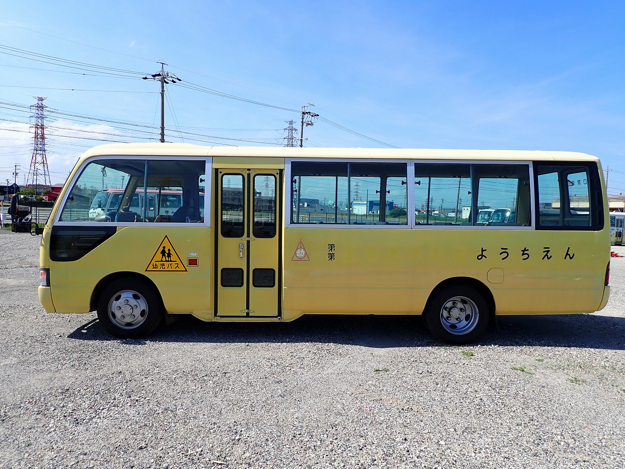 TOYOTA Coaster