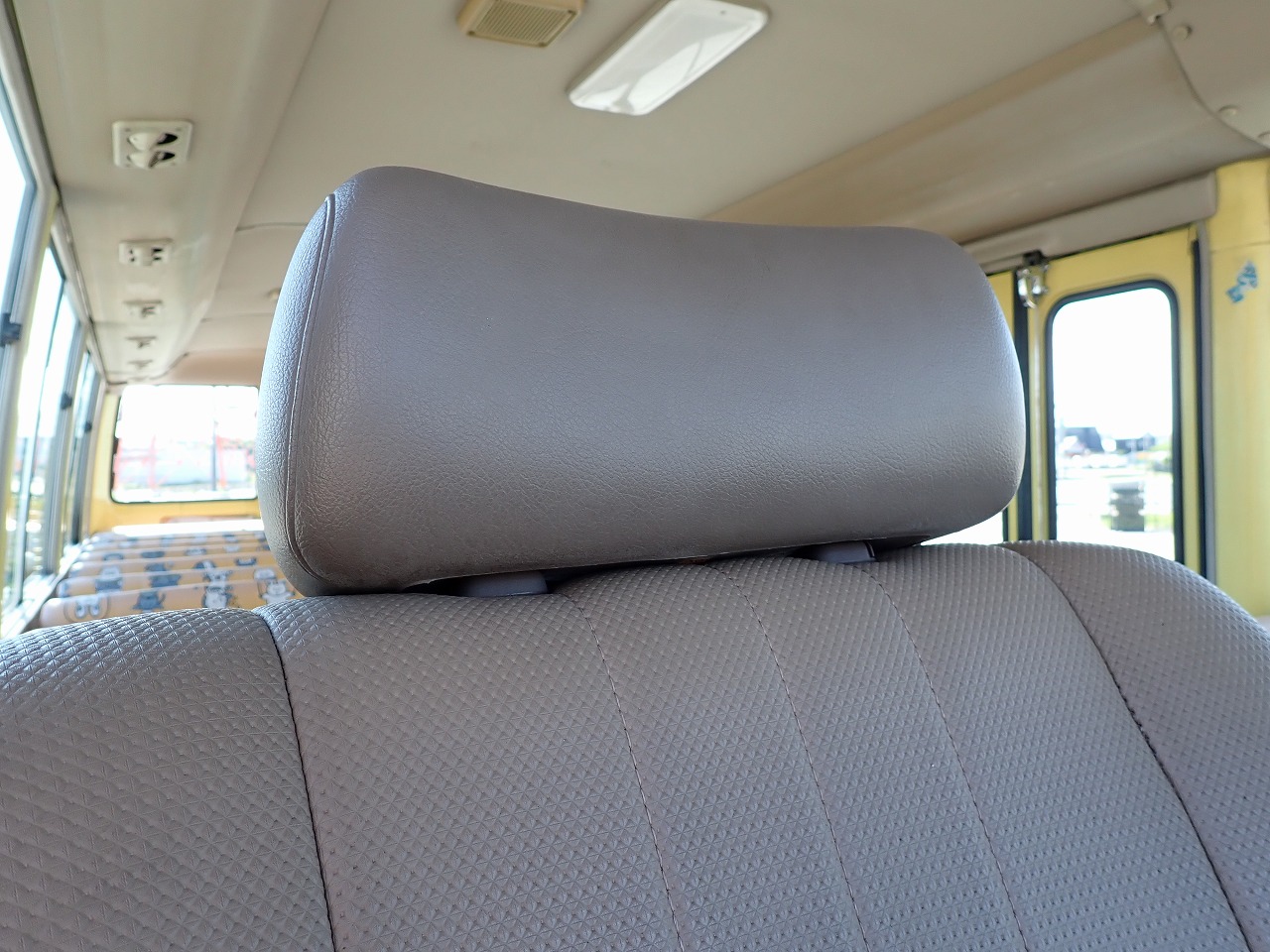 TOYOTA Coaster