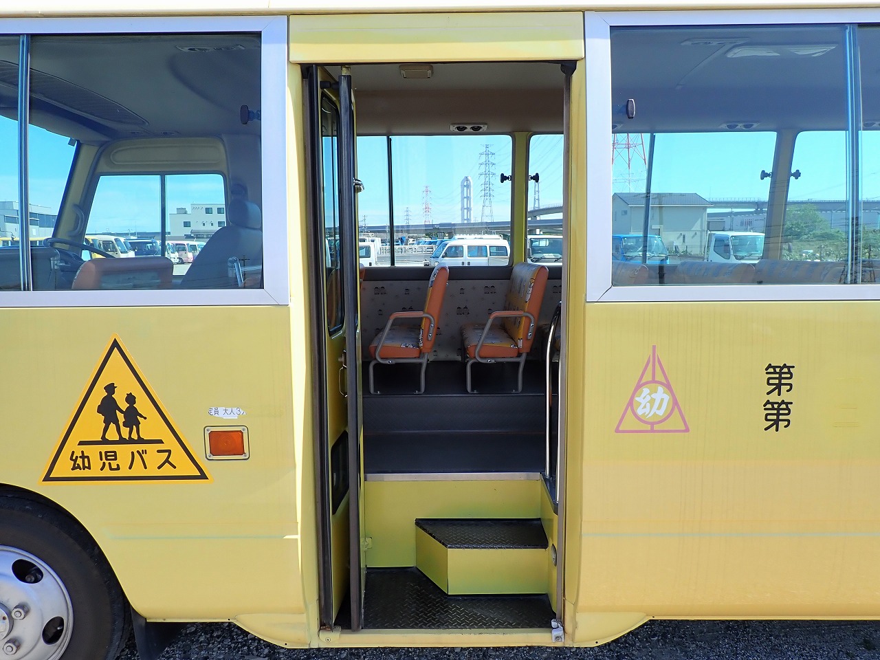 TOYOTA Coaster
