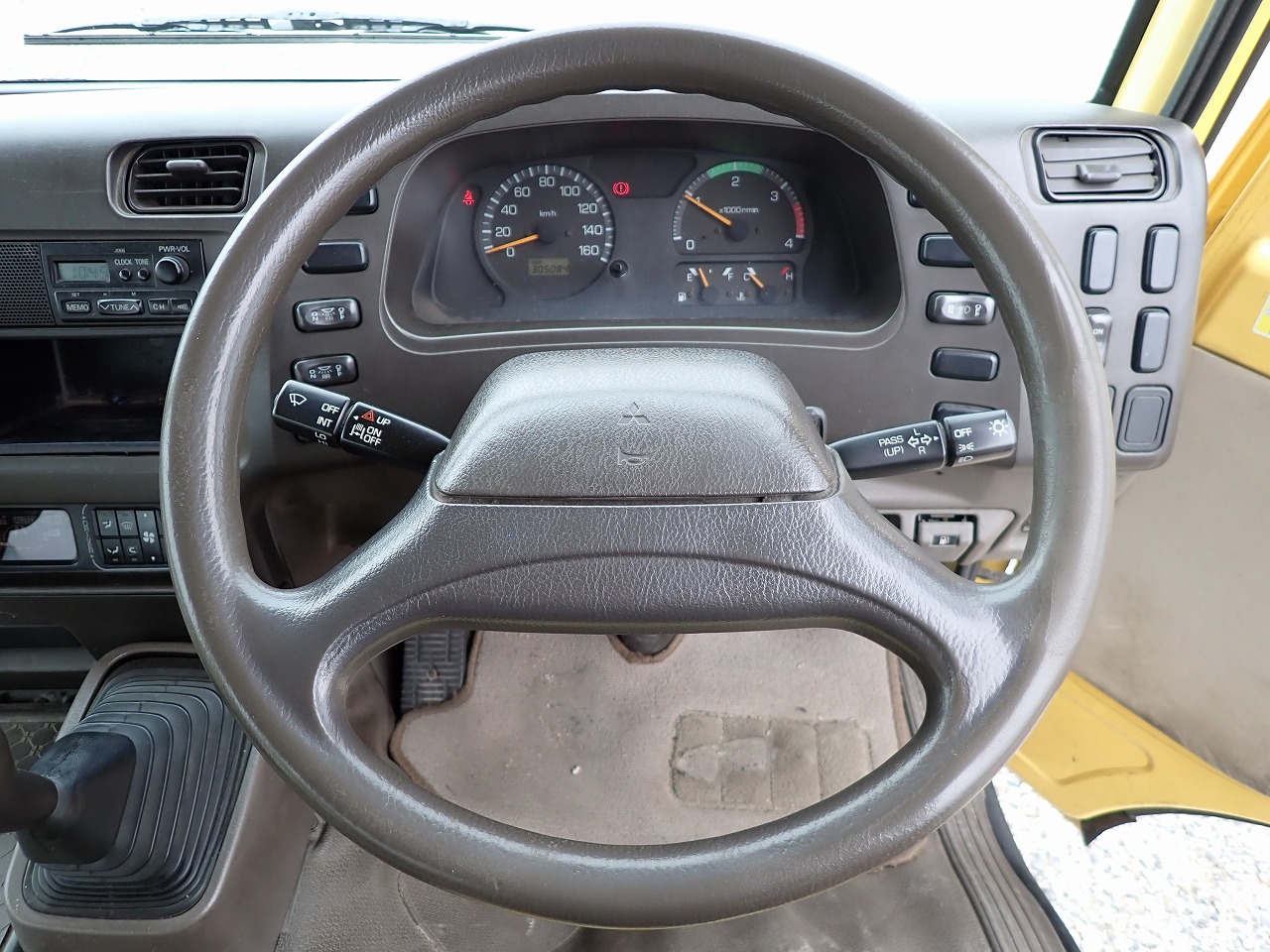 MITSUBISHI Rosa