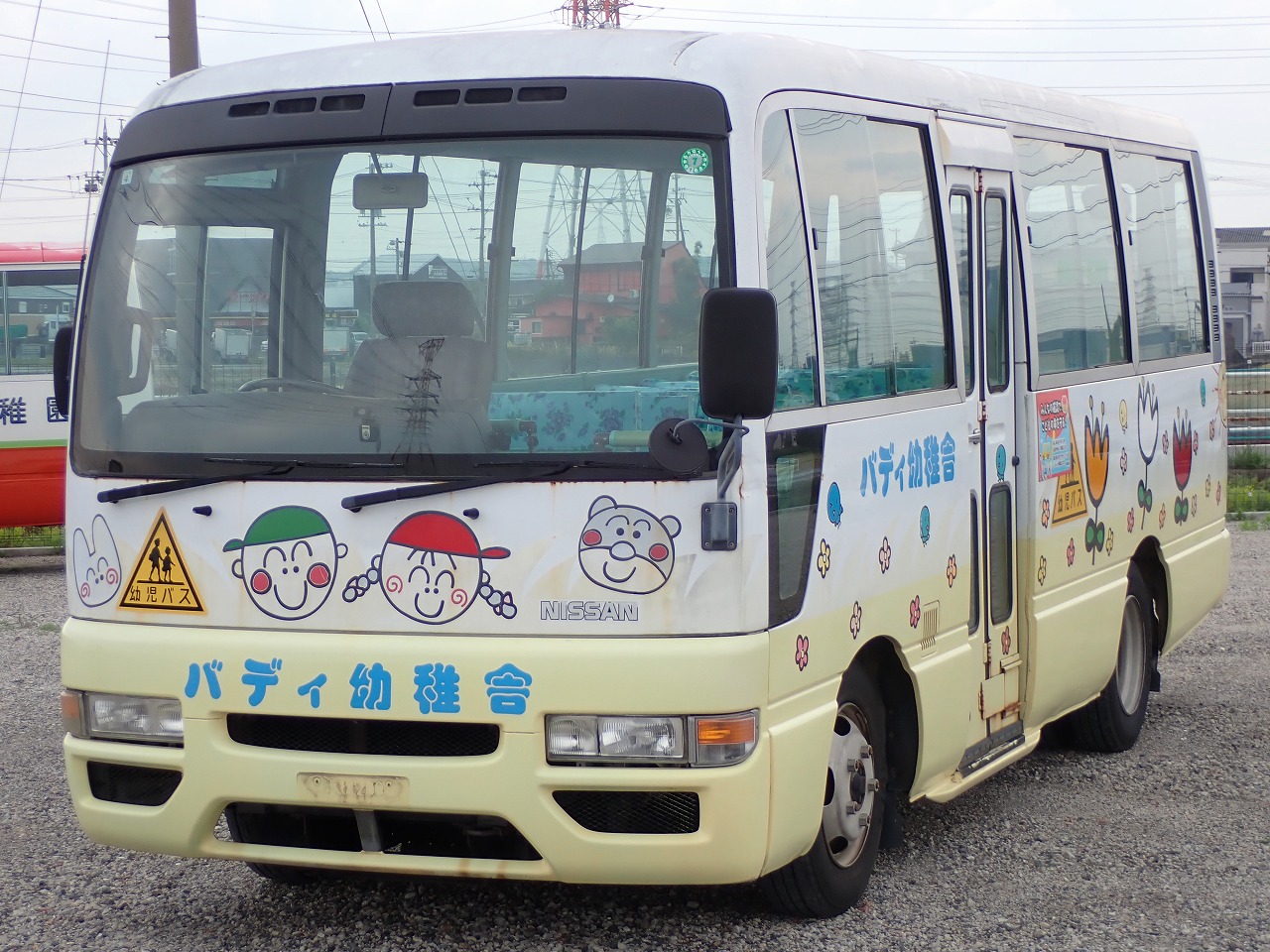 NISSAN Civilian Bus