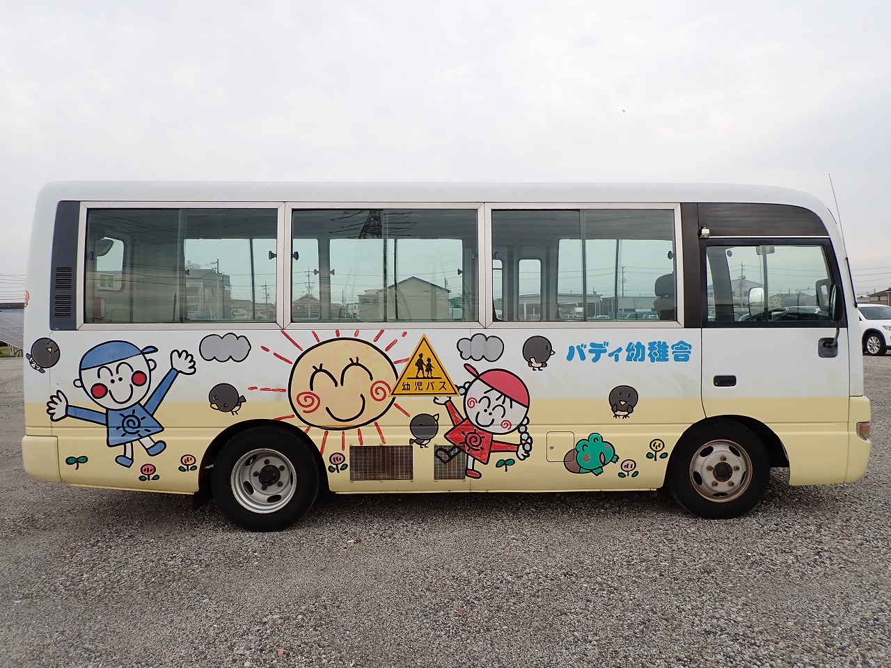 NISSAN Civilian Bus