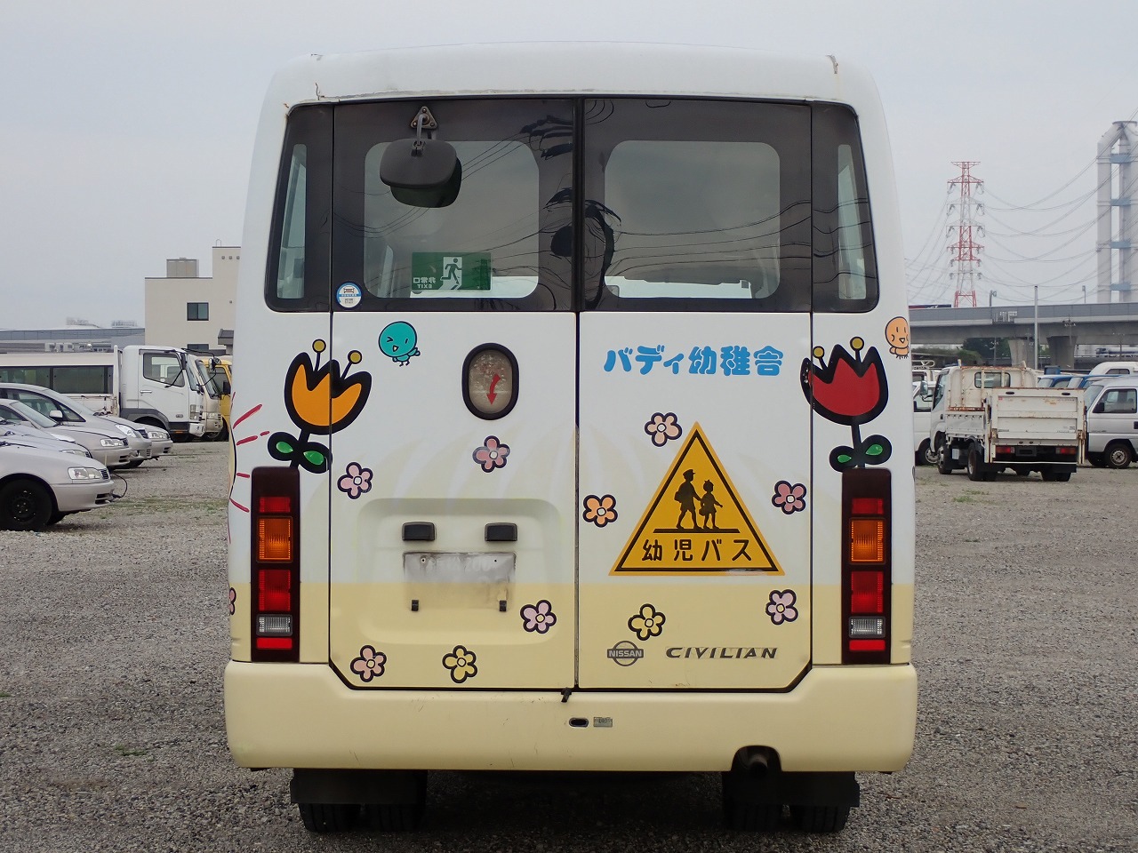 NISSAN Civilian Bus