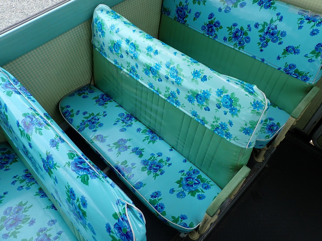 NISSAN Civilian Bus