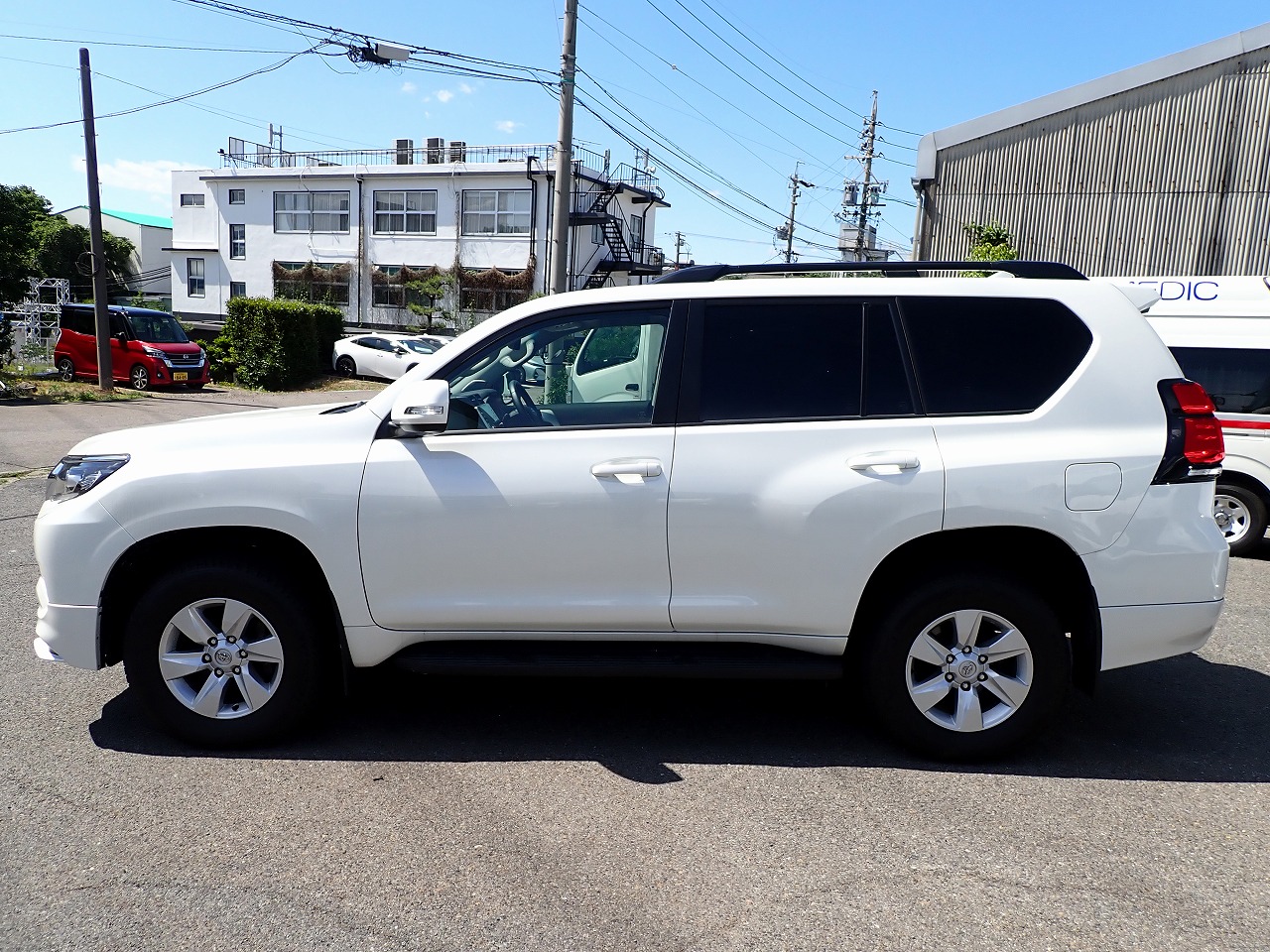TOYOTA Land Cruiser Prado
