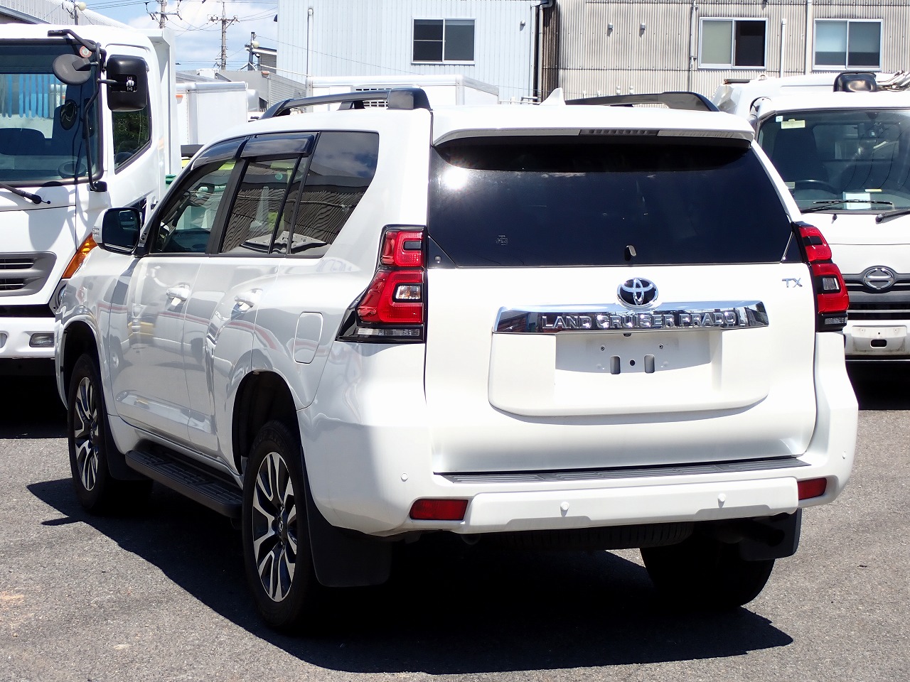 TOYOTA Land Cruiser Prado