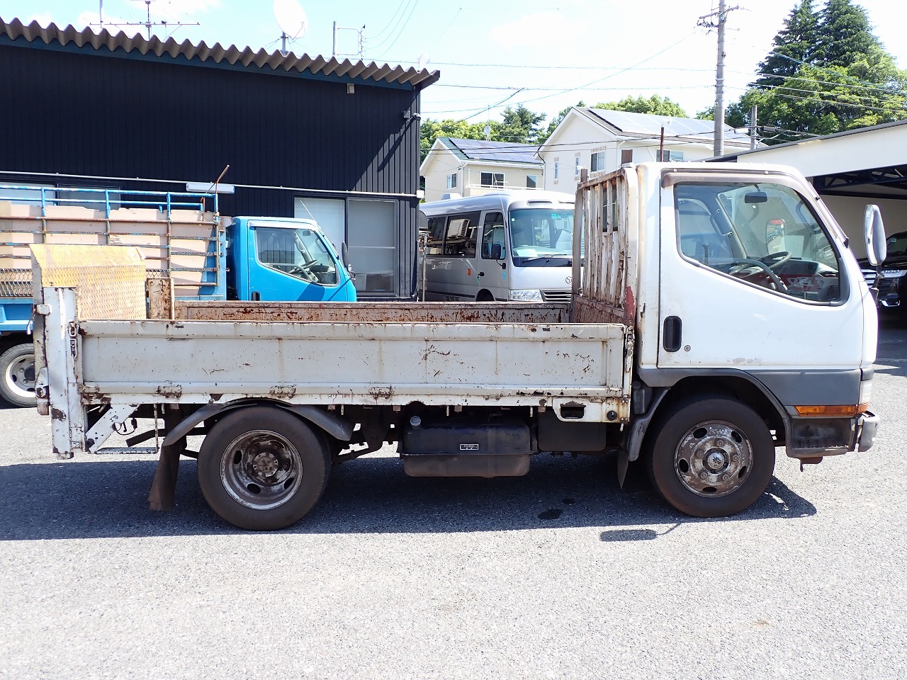 MITSUBISHI FUSO Canter