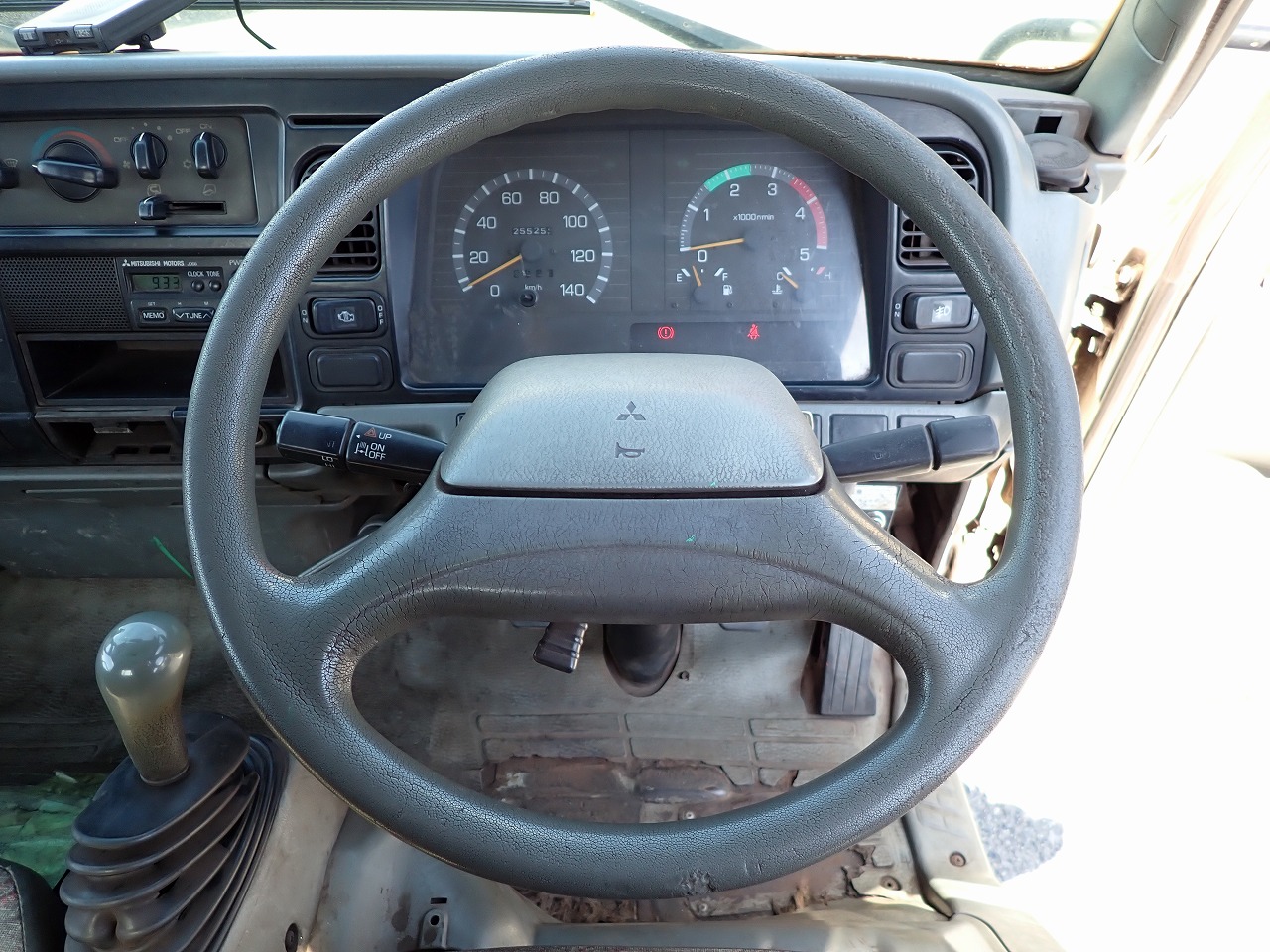 MITSUBISHI FUSO Canter